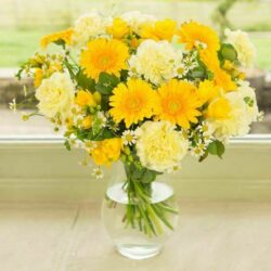 Bright And Cheery Flower Bouquet
